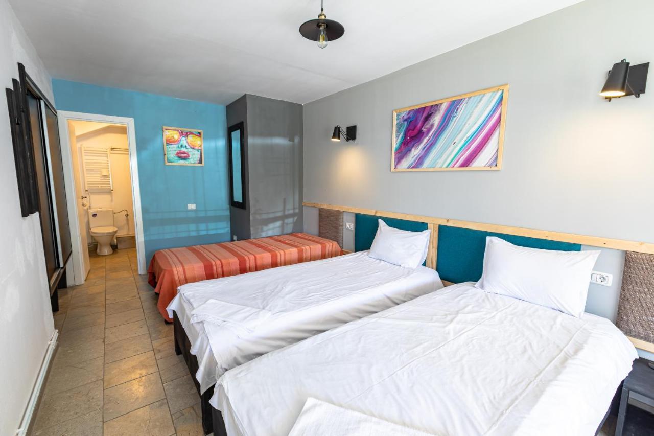 Ezio House Hotel Timisu de Jos Buitenkant foto