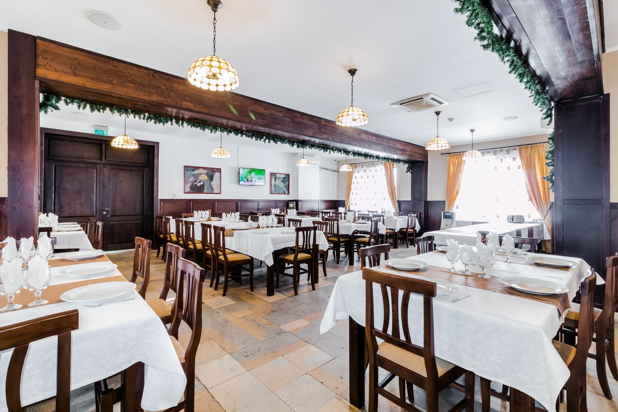 Ezio House Hotel Timisu de Jos Buitenkant foto